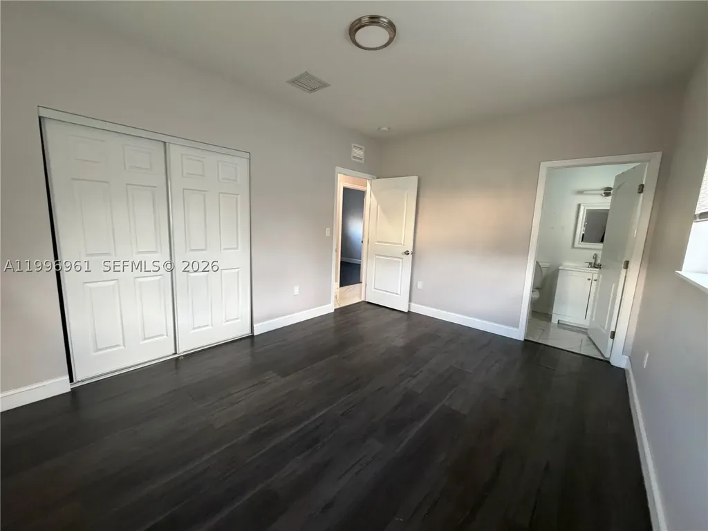 2241 N 62nd Avenue Hollywood FL 33024