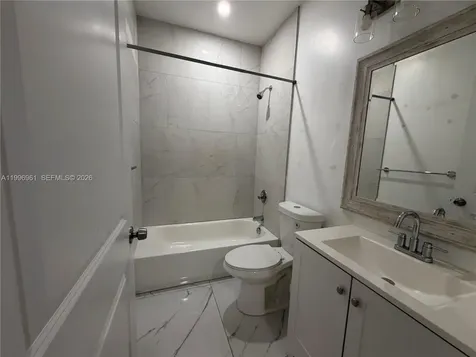 2241 N 62nd Avenue Hollywood FL 33024