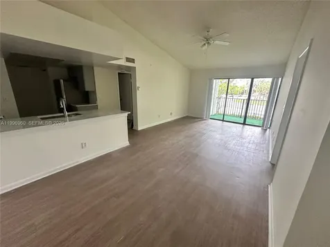 9066 W Atlantic Boulevard Coral Springs FL 33071