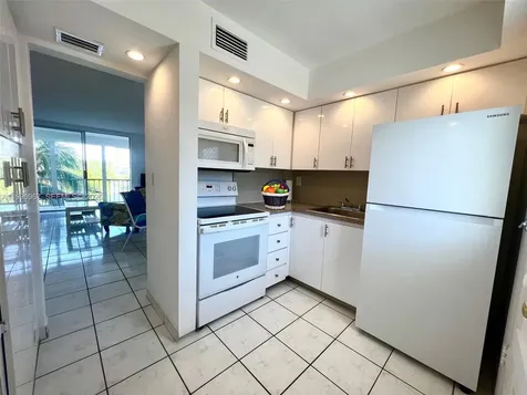 3030 Marcos Drive Aventura FL 33160