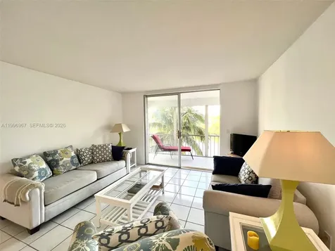 3030 Marcos Drive Aventura FL 33160