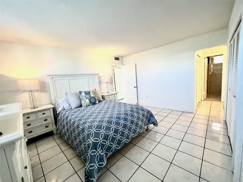 3030 Marcos Drive Aventura FL 33160
