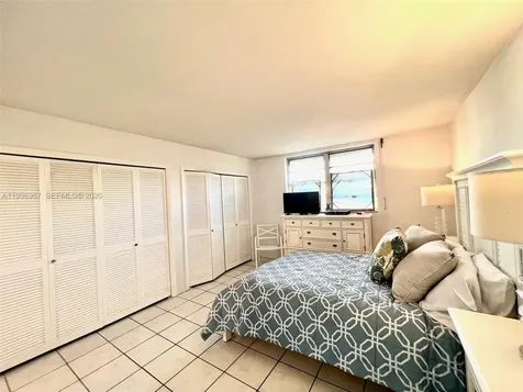 3030 Marcos Drive Aventura FL 33160