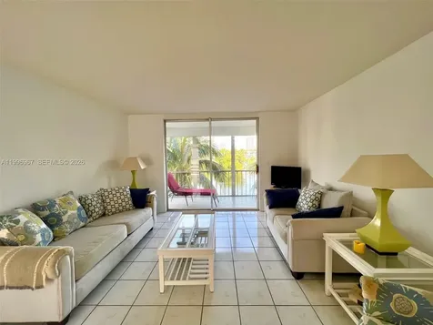 3030 Marcos Drive Aventura FL 33160