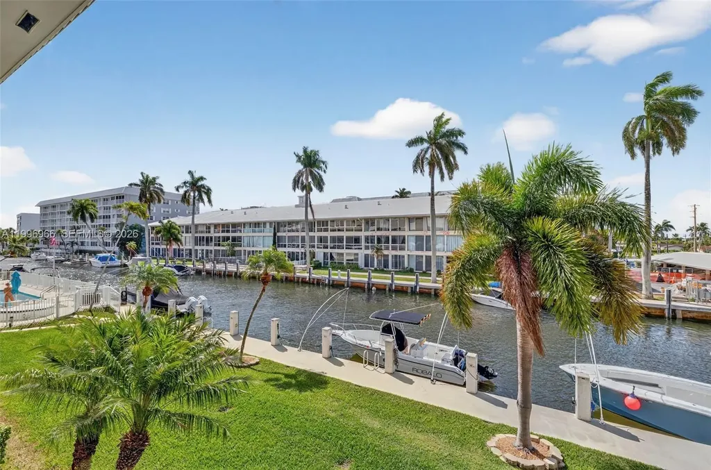 3050 NE 48th Street Fort Lauderdale FL 33308