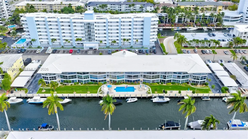 3050 NE 48th Street Fort Lauderdale FL 33308