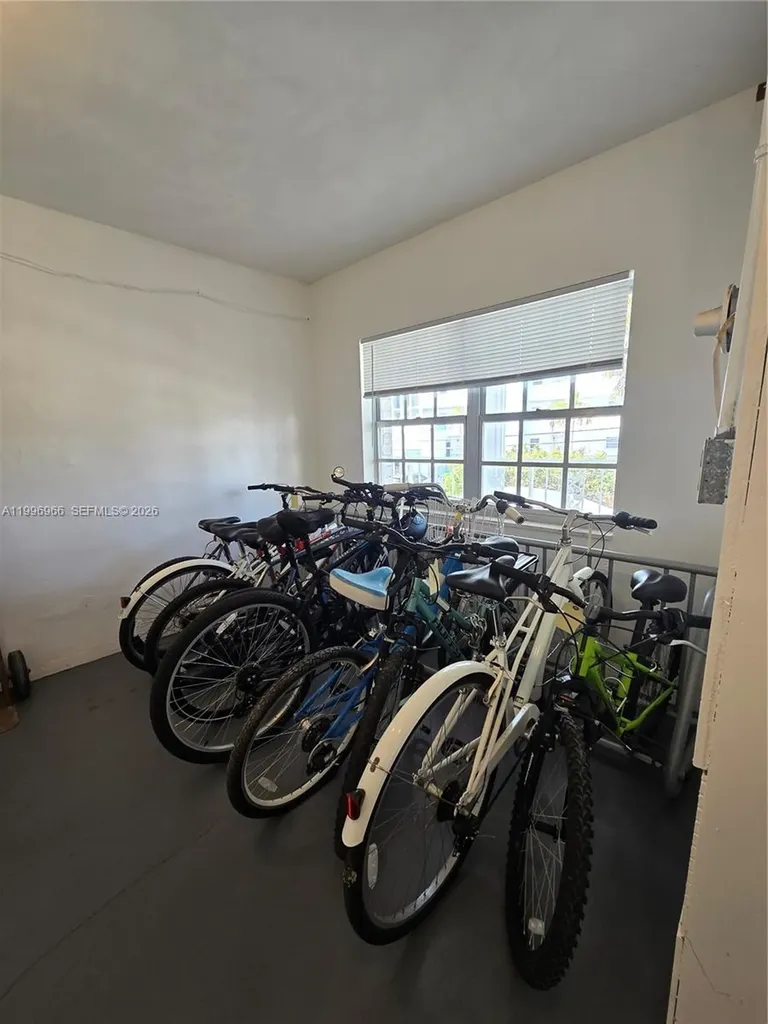 3050 NE 48th Street Fort Lauderdale FL 33308