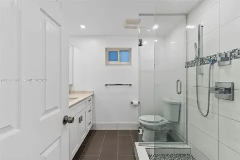 3050 NE 48th Street Fort Lauderdale FL 33308