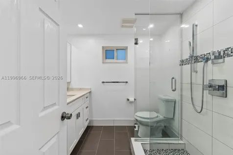 3050 NE 48th Street Fort Lauderdale FL 33308
