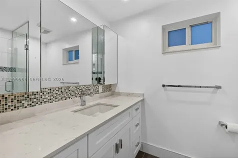 3050 NE 48th Street Fort Lauderdale FL 33308
