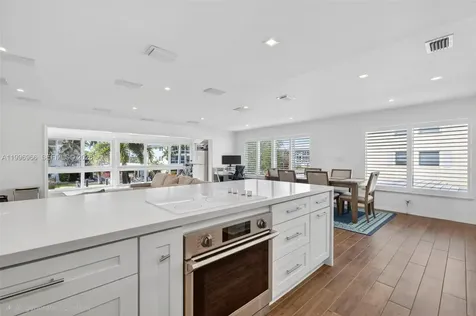 3050 NE 48th Street Fort Lauderdale FL 33308