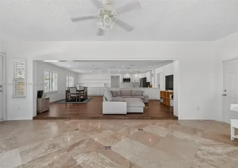 3050 NE 48th Street Fort Lauderdale FL 33308