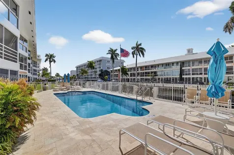 3050 NE 48th Street Fort Lauderdale FL 33308