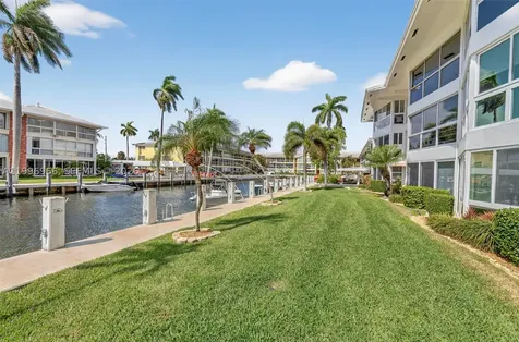 3050 NE 48th Street Fort Lauderdale FL 33308