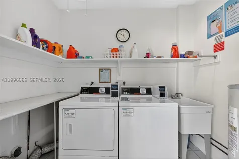 3050 NE 48th Street Fort Lauderdale FL 33308