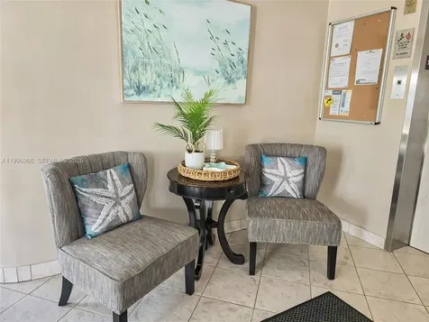 3050 NE 48th Street Fort Lauderdale FL 33308