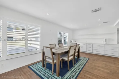 3050 NE 48th Street Fort Lauderdale FL 33308