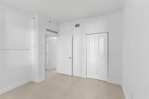 7914 Harbor Island Drive North Bay Village FL 33141