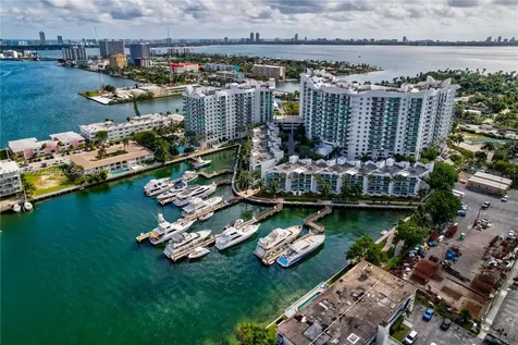 7914 Harbor Island Drive North Bay Village FL 33141
