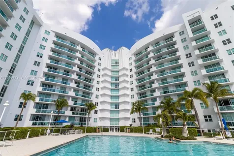 7914 Harbor Island Drive North Bay Village FL 33141