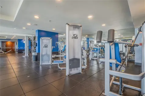 7914 Harbor Island Drive North Bay Village FL 33141