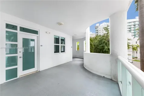 7914 Harbor Island Drive North Bay Village FL 33141