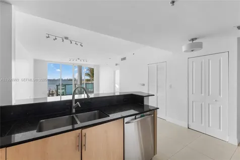 7914 Harbor Island Drive North Bay Village FL 33141