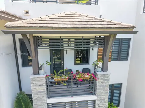 8424 NW 51st Terrace Doral FL 33166