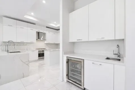 8424 NW 51st Terrace Doral FL 33166