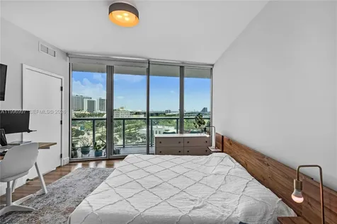 888 Biscayne Boulevard Miami FL 33132