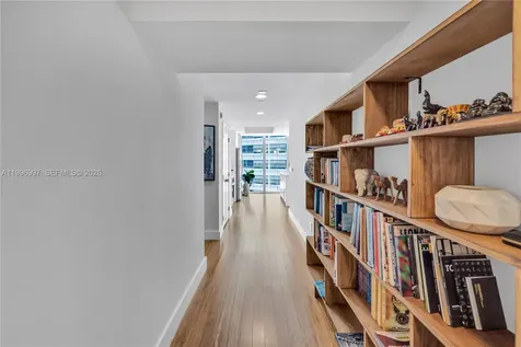 888 Biscayne Boulevard Miami FL 33132