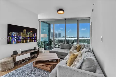 888 Biscayne Boulevard Miami FL 33132