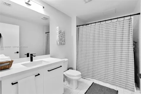 888 Biscayne Boulevard Miami FL 33132