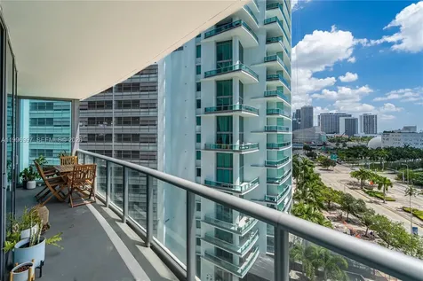 888 Biscayne Boulevard Miami FL 33132