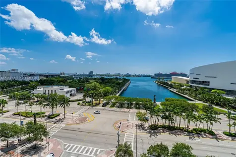 888 Biscayne Boulevard Miami FL 33132