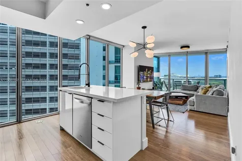 888 Biscayne Boulevard Miami FL 33132