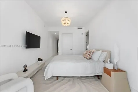 16901 Collins Avenue Sunny Isles Beach FL 33160