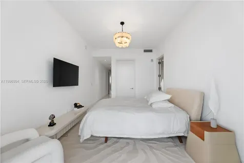 16901 Collins Avenue Sunny Isles Beach FL 33160