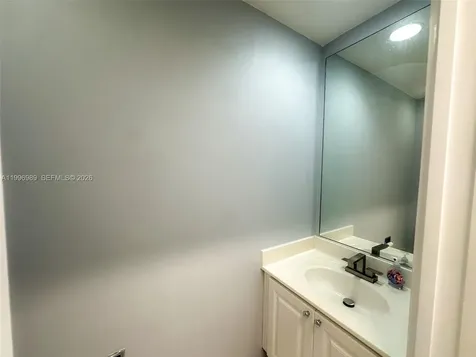 197 Santa Barbara Way Palm Beach Gardens FL 33410