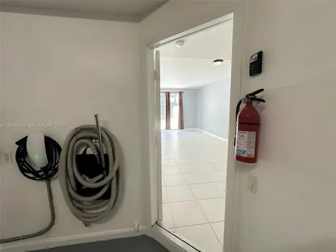 197 Santa Barbara Way Palm Beach Gardens FL 33410