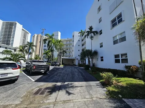 3199 S Ocean Drive Hallandale Beach FL 33009