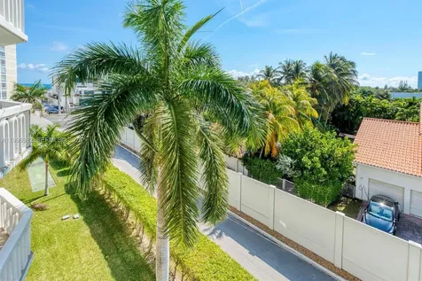 3199 S Ocean Drive Hallandale Beach FL 33009