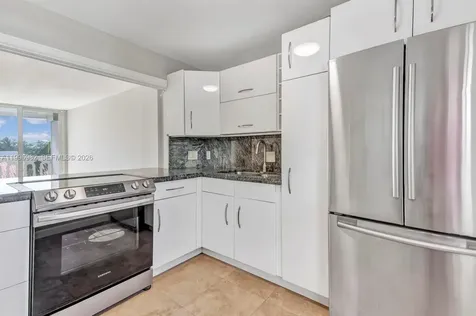 3199 S Ocean Drive Hallandale Beach FL 33009