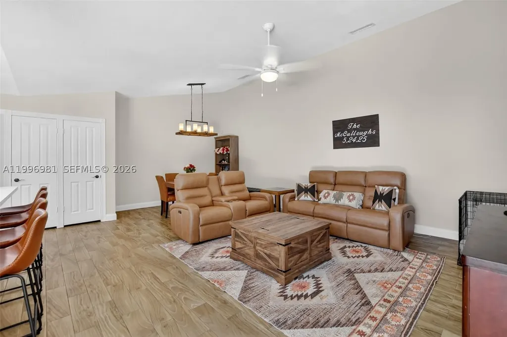 102 Sun Terrace Court Palm Beach Gardens FL 33403