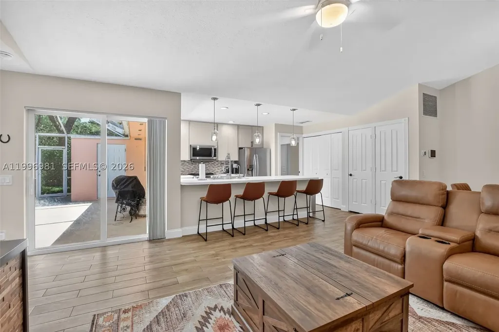 102 Sun Terrace Court Palm Beach Gardens FL 33403