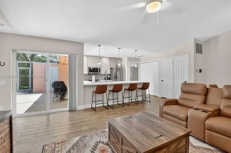 102 Sun Terrace Court Palm Beach Gardens FL 33403