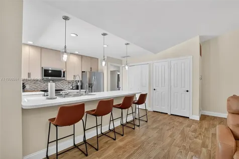 102 Sun Terrace Court Palm Beach Gardens FL 33403