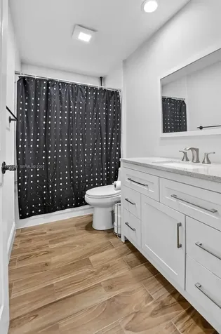 102 Sun Terrace Court Palm Beach Gardens FL 33403