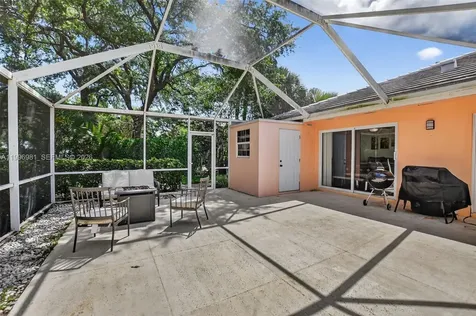 102 Sun Terrace Court Palm Beach Gardens FL 33403