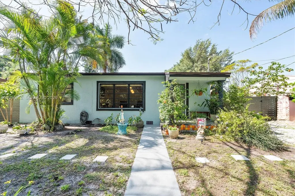 1440 NE 148th Street Miami FL 33161